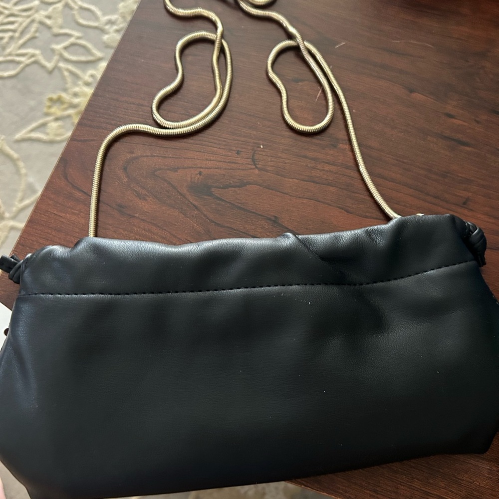 Jules Kae black vegan Leather
cross body/ shoulder bag/clutch. - Picture 2 of 7